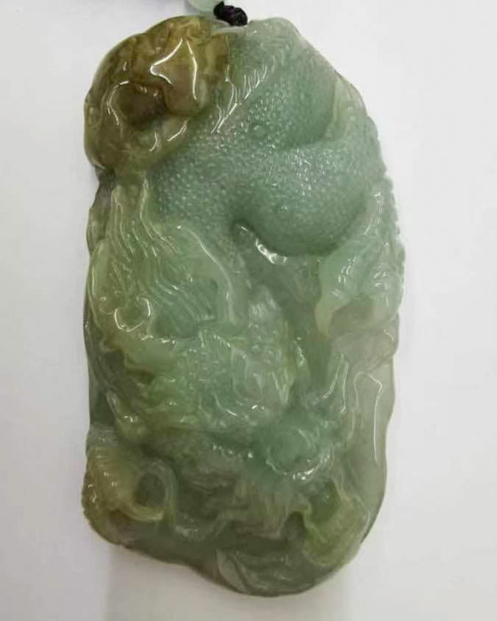 威龙霸天