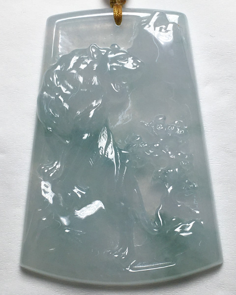 虎虎生威