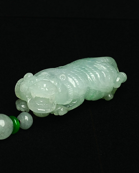 虎虎生威