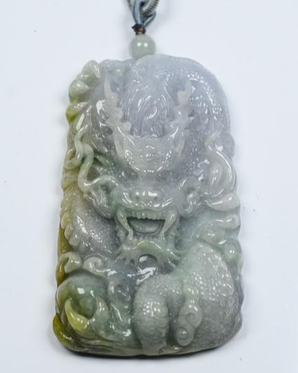 游龙戏珠
