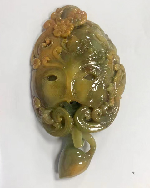 戴上面具，只为遇见你
