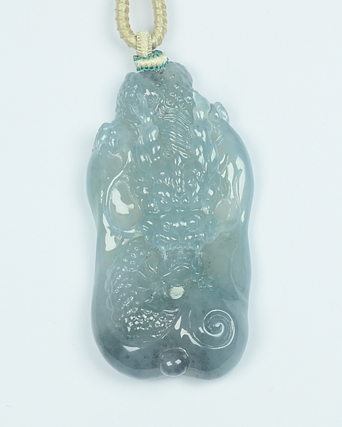 龙行天下