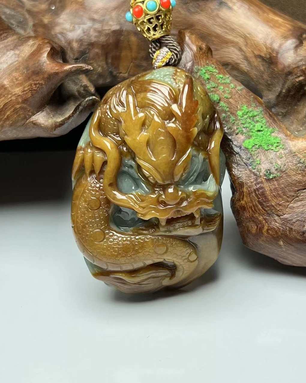 龙行天下
