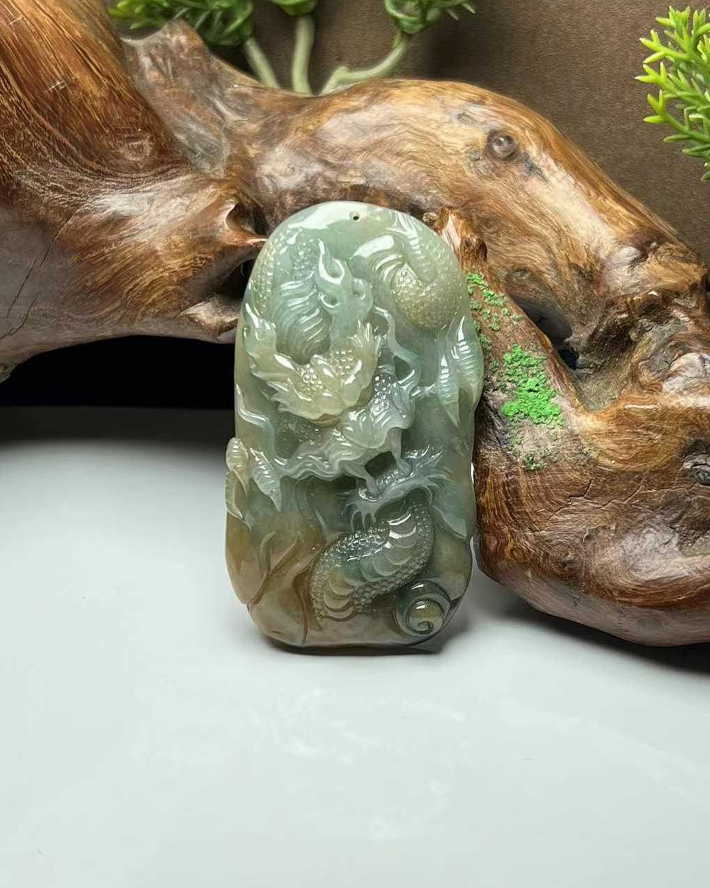 龙行天下