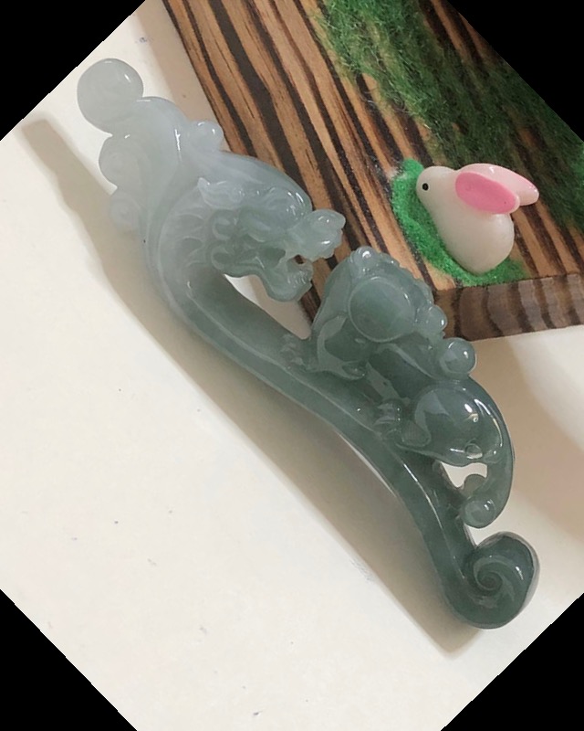 龙行天下