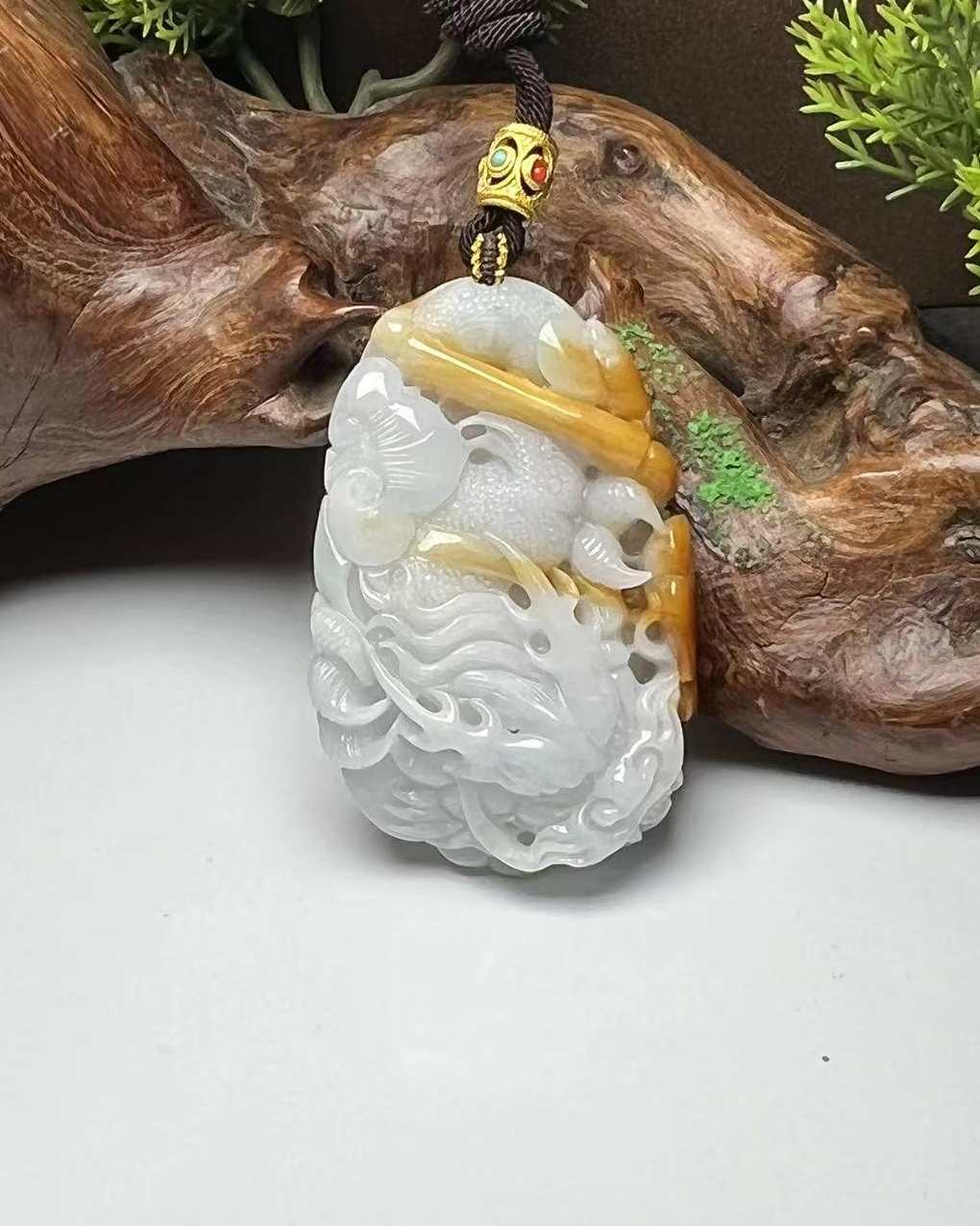 龙行天下