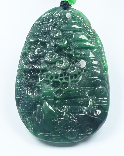 翠绿青山