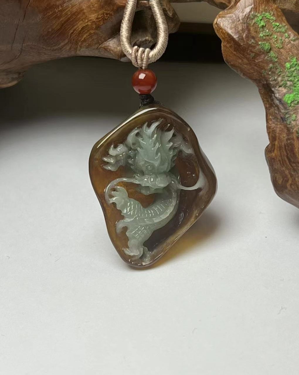 龙行天下