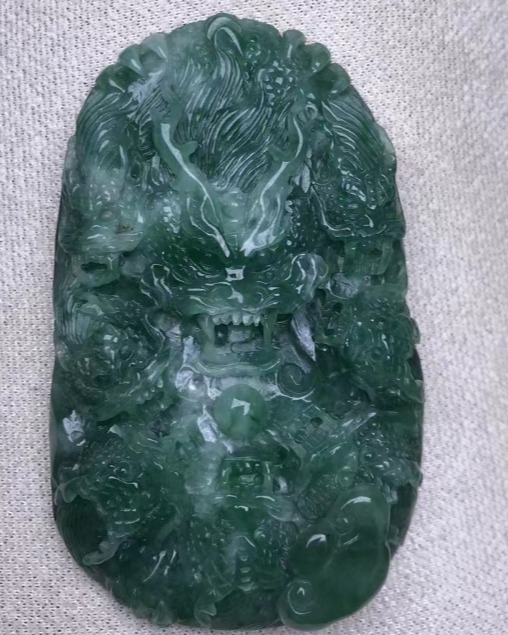 龙行天下