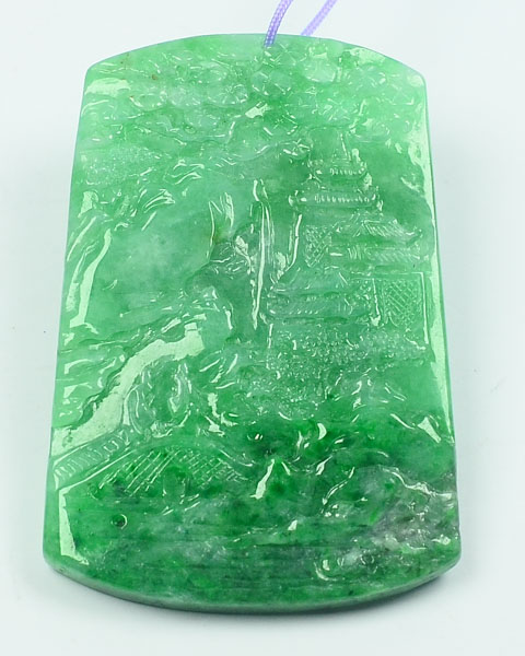 翠绿青山