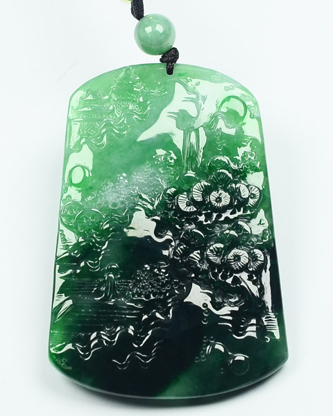 翠绿青山