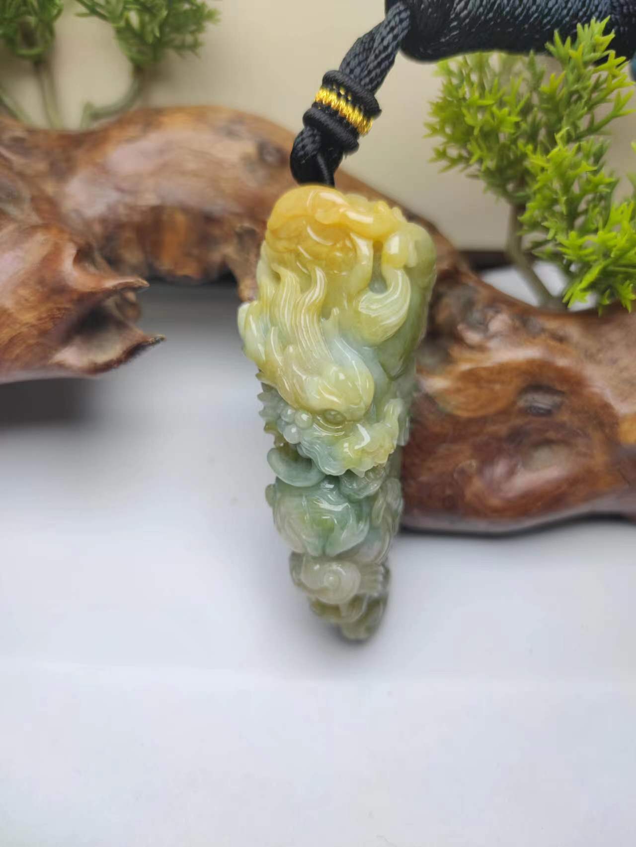 龙行天下