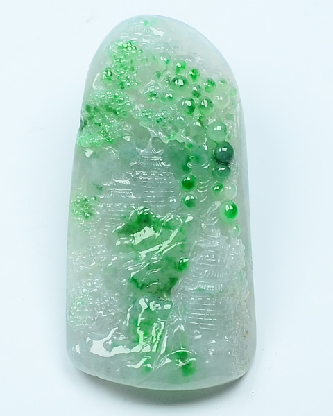 翠绿青山
