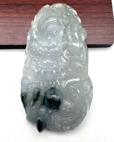 龙行天下