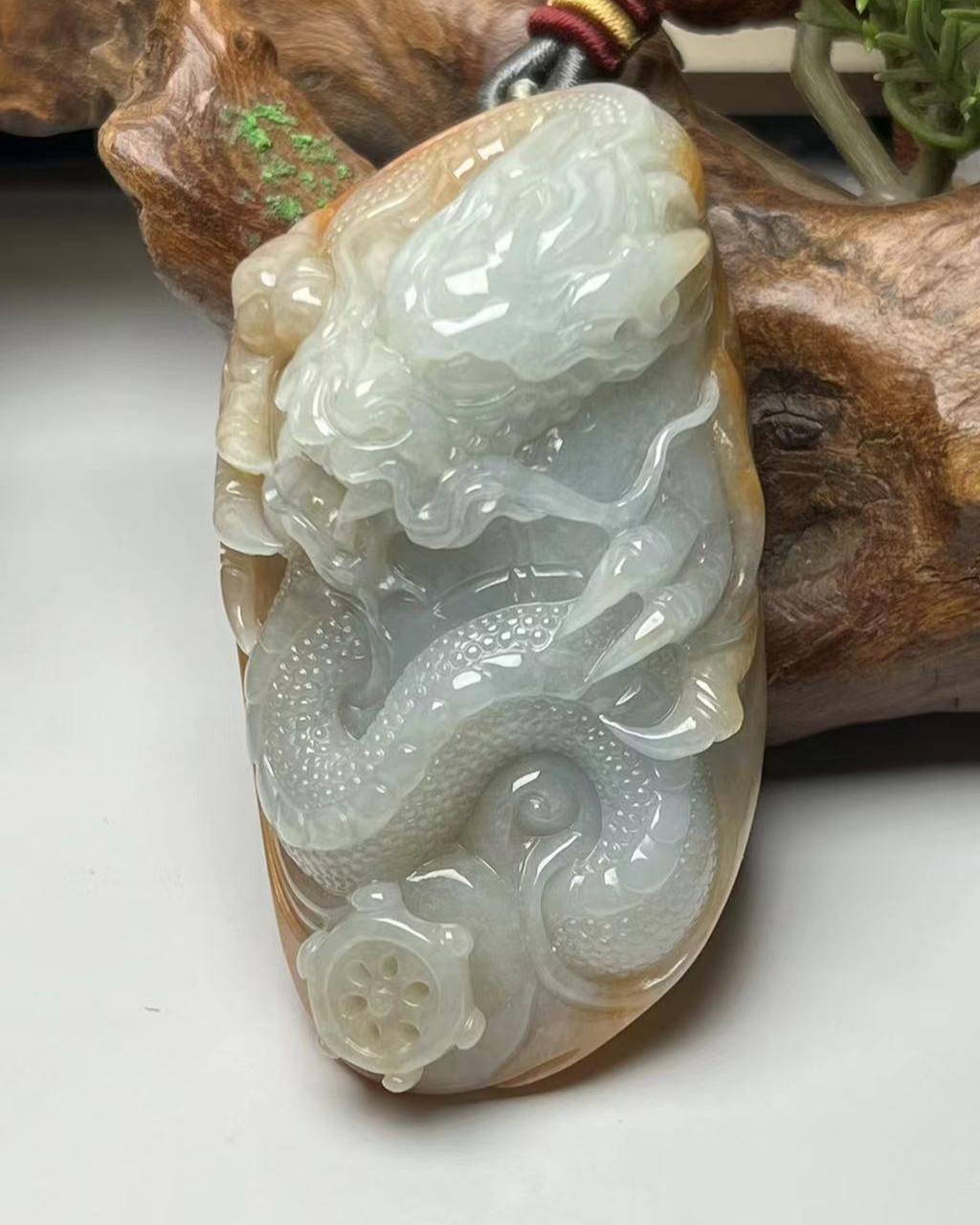 龙行天下