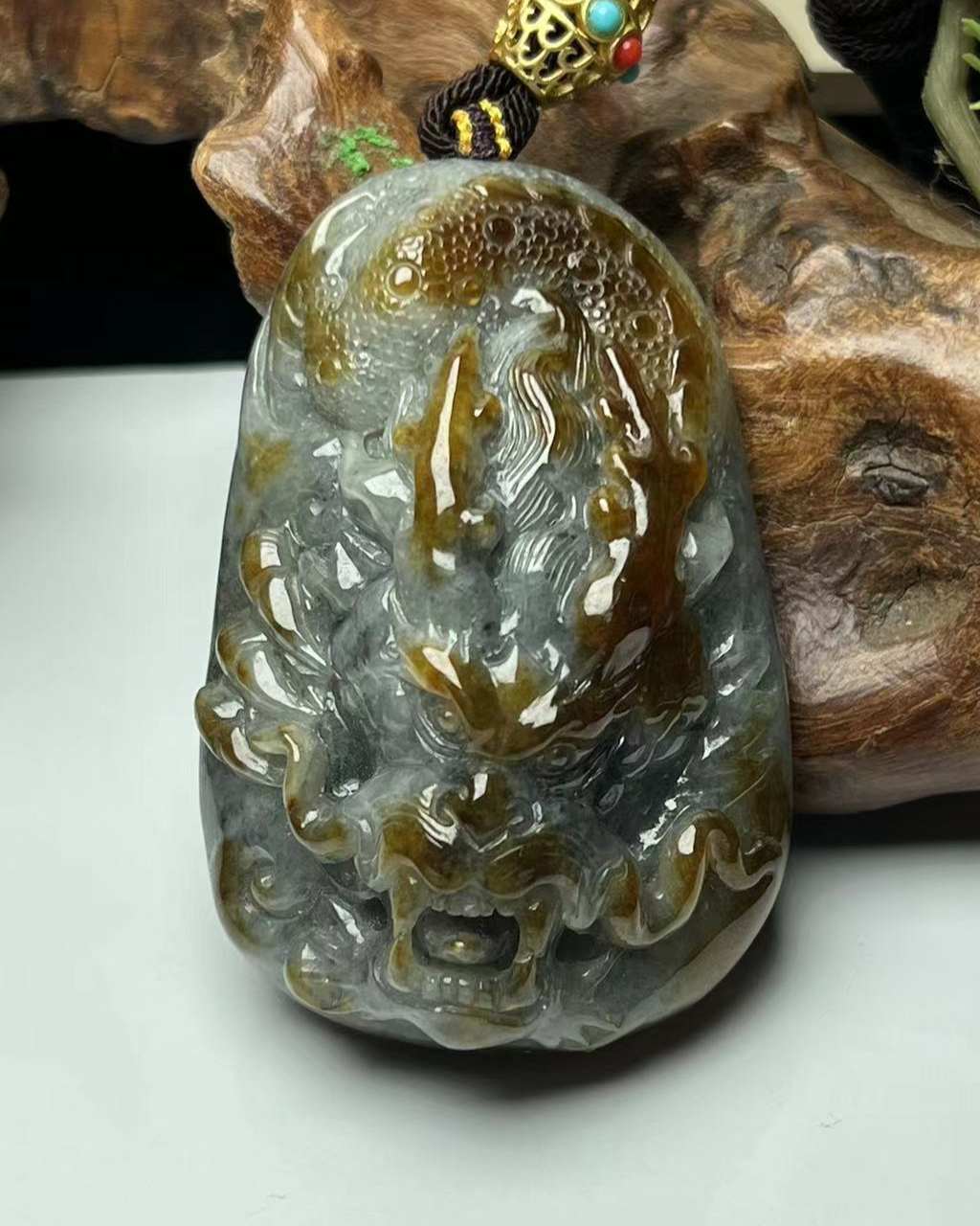 龙行天下
