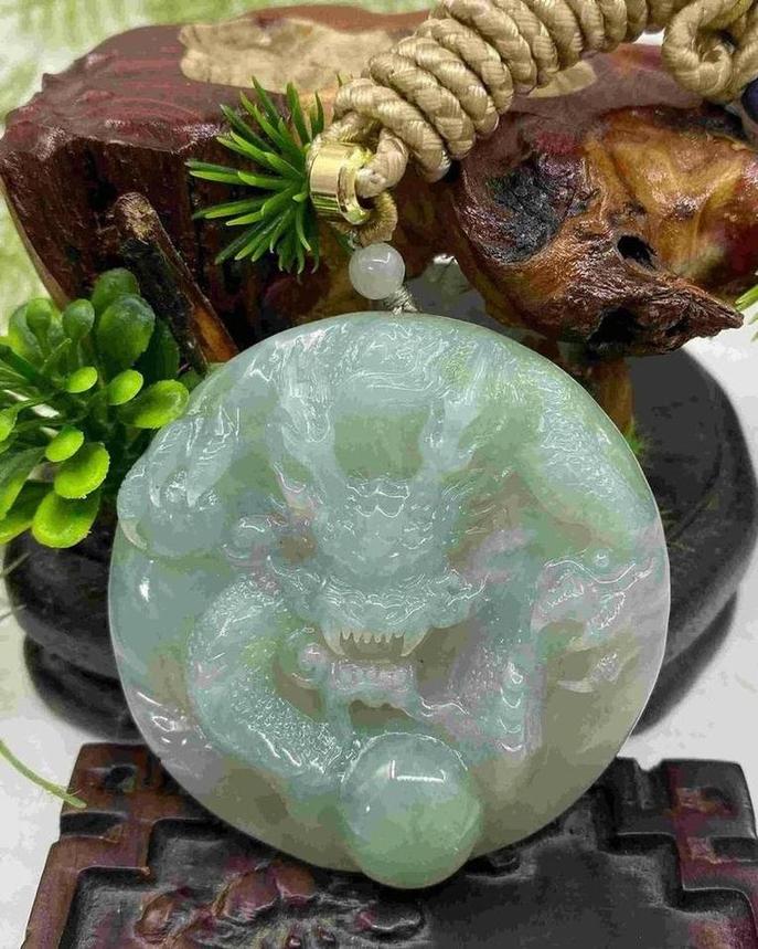 龙行天下