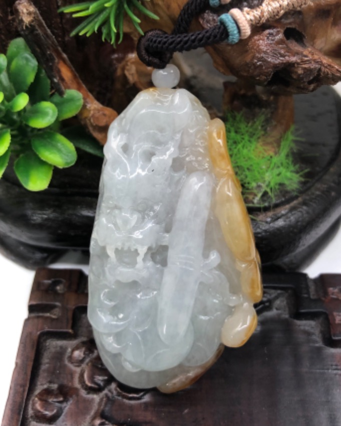 龙行天下