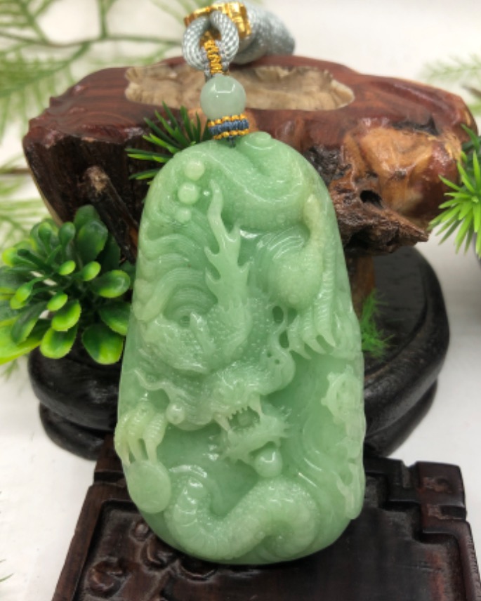 龙行天下