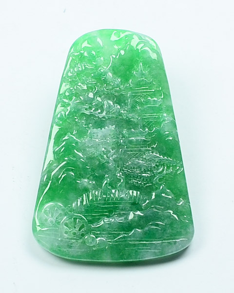 翠绿青山