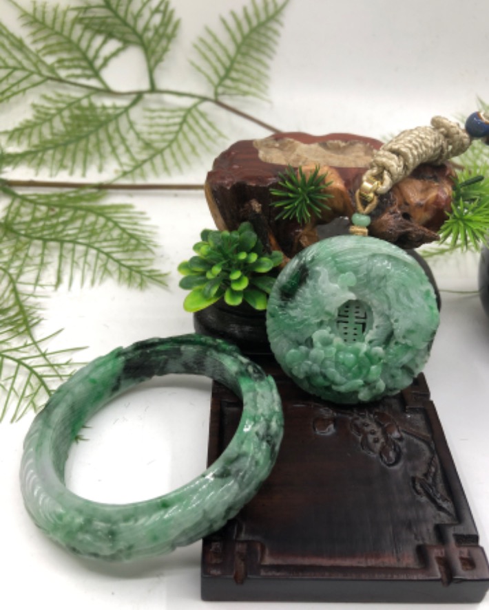 凤穿牡丹