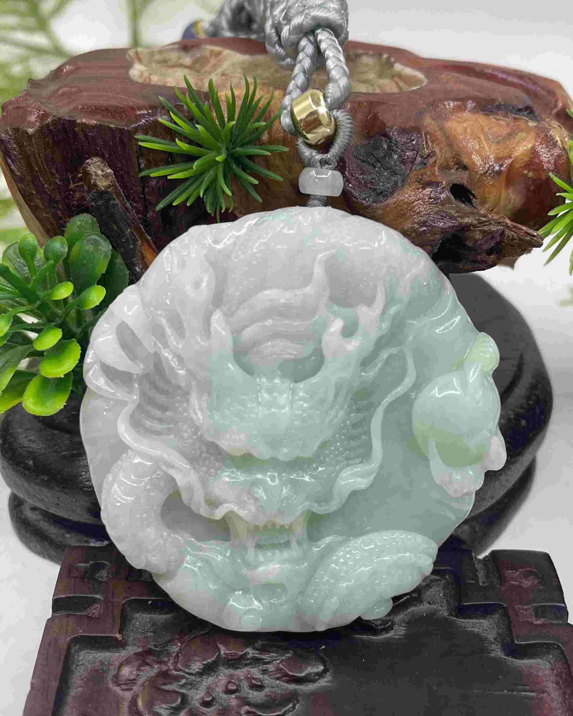 龙行天下