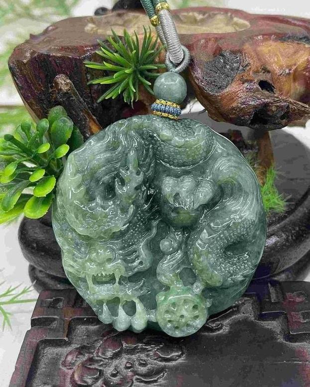 龙行天下