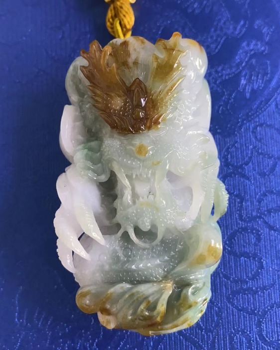 龙行天下