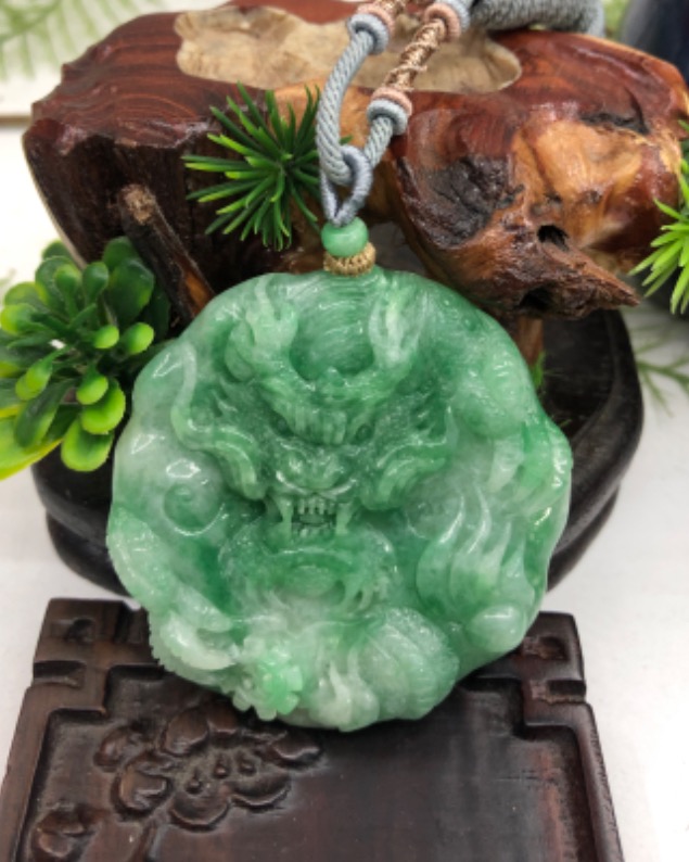 龙行天下