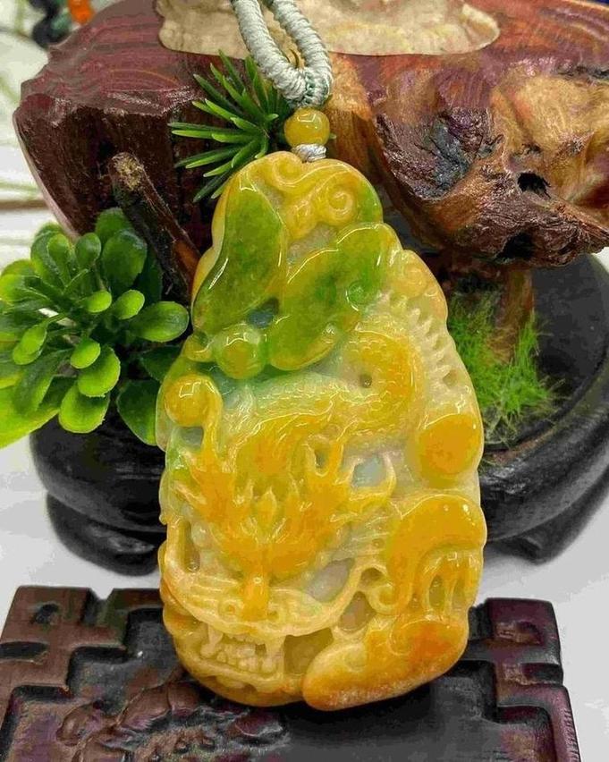 龙行天下