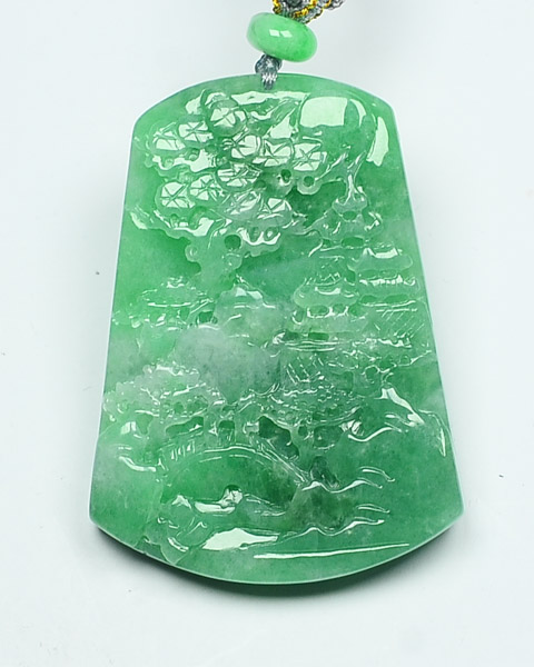 翠绿青山