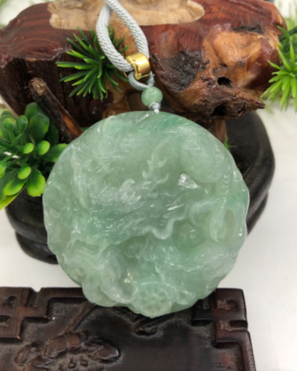 龙行天下