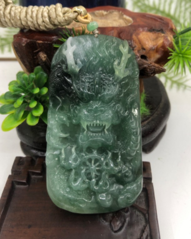 龙行天下