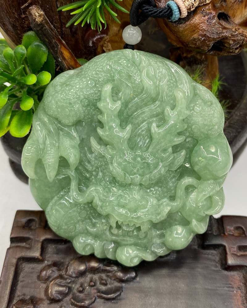 龙行天下