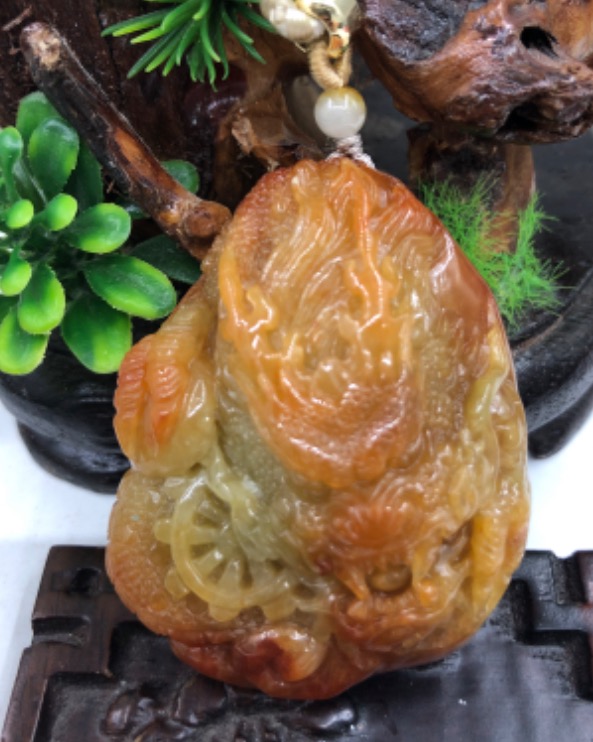 龙行天下