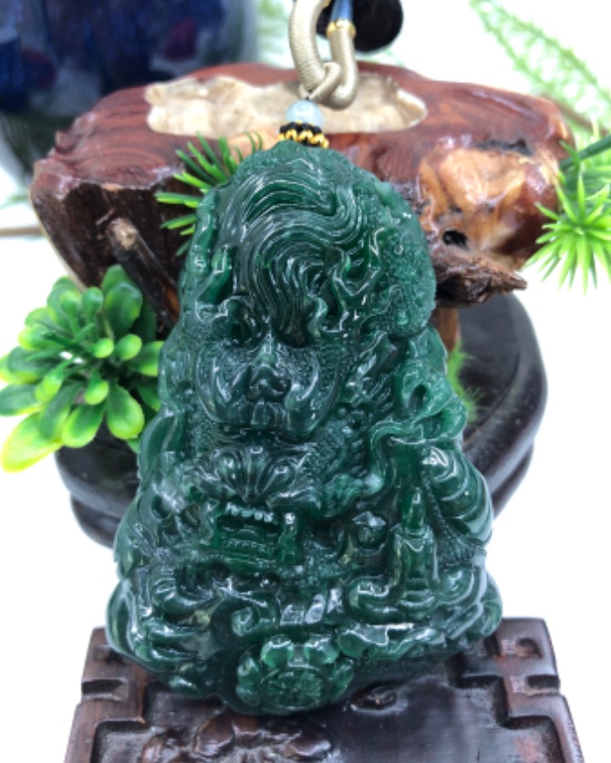 龙行天下
