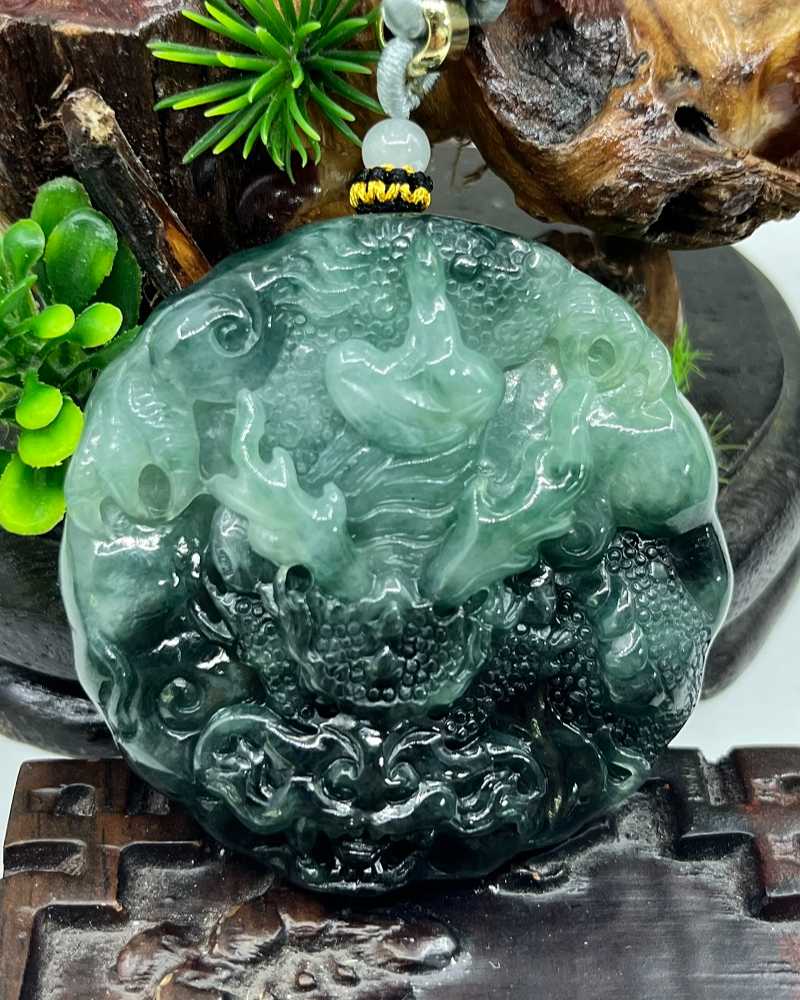 神龙护主