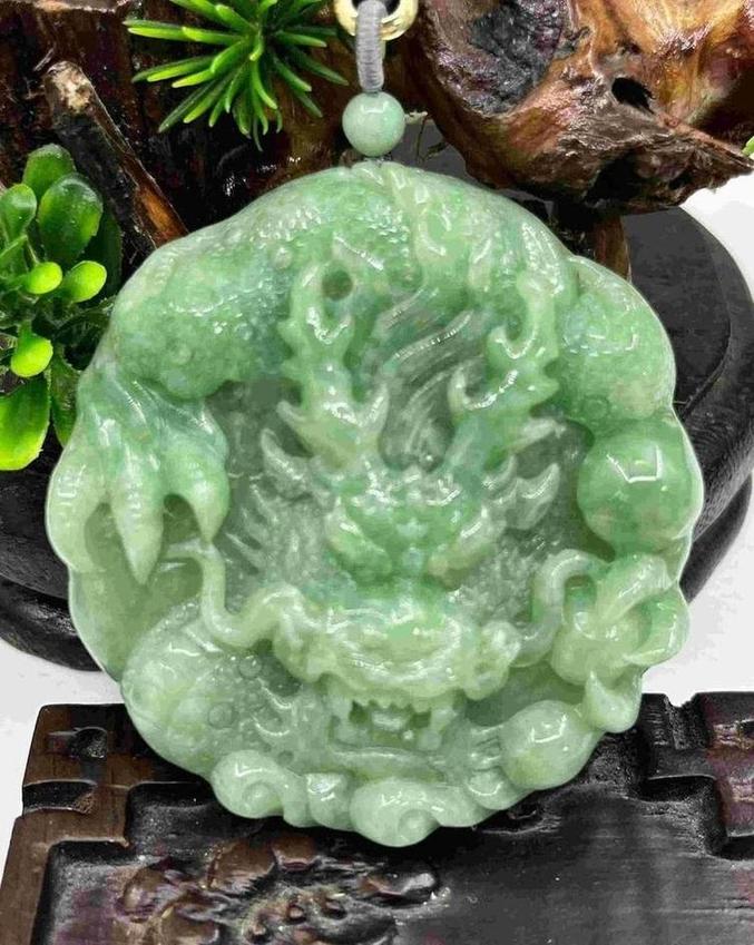 龙行天下