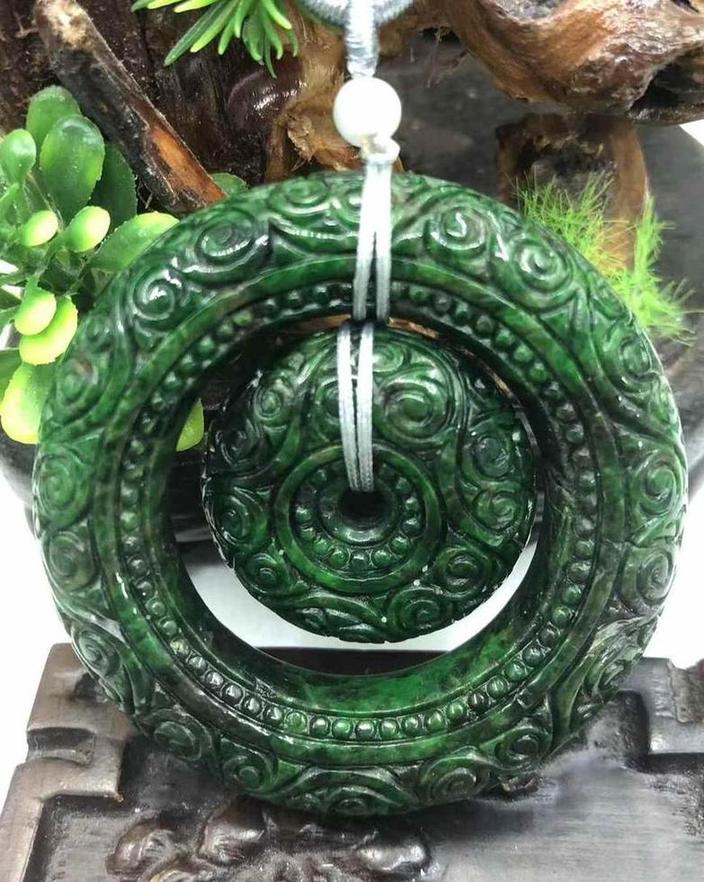 厚德载物