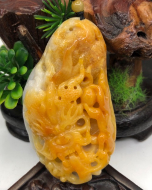 龙行天下