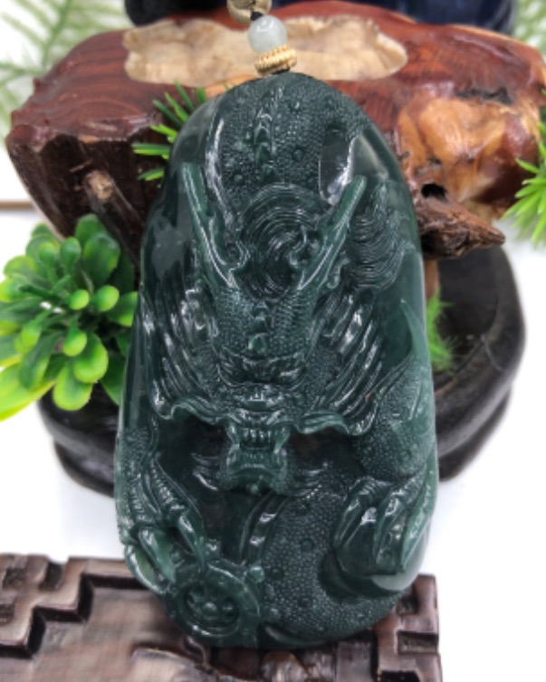 龙行天下