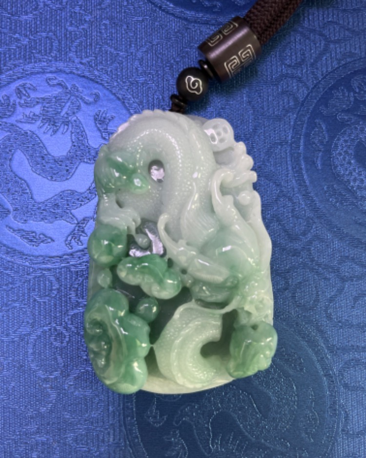 龙行天下