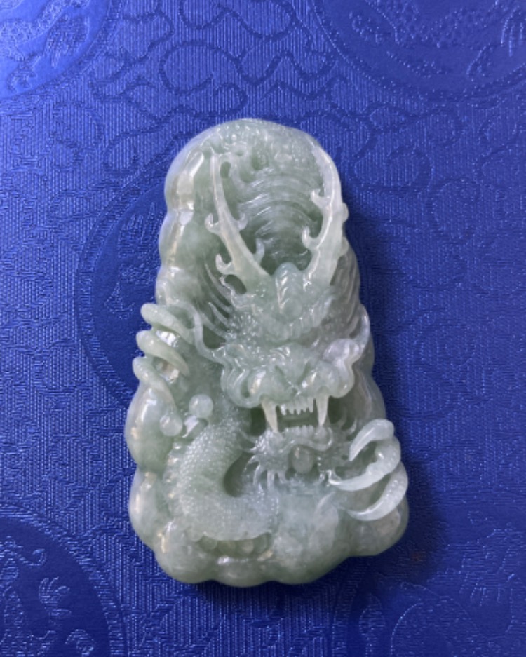 龙行天下