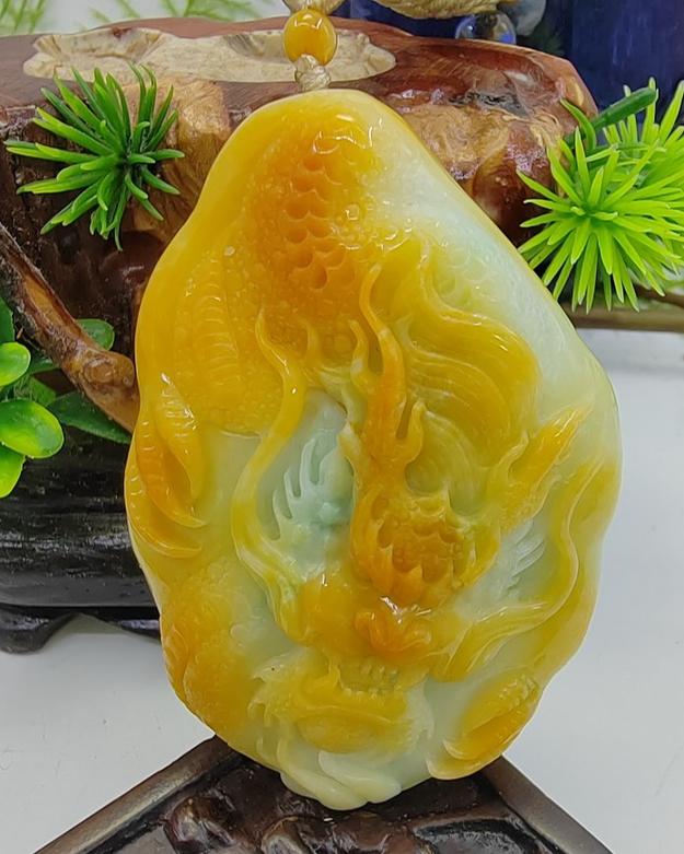龙行天下