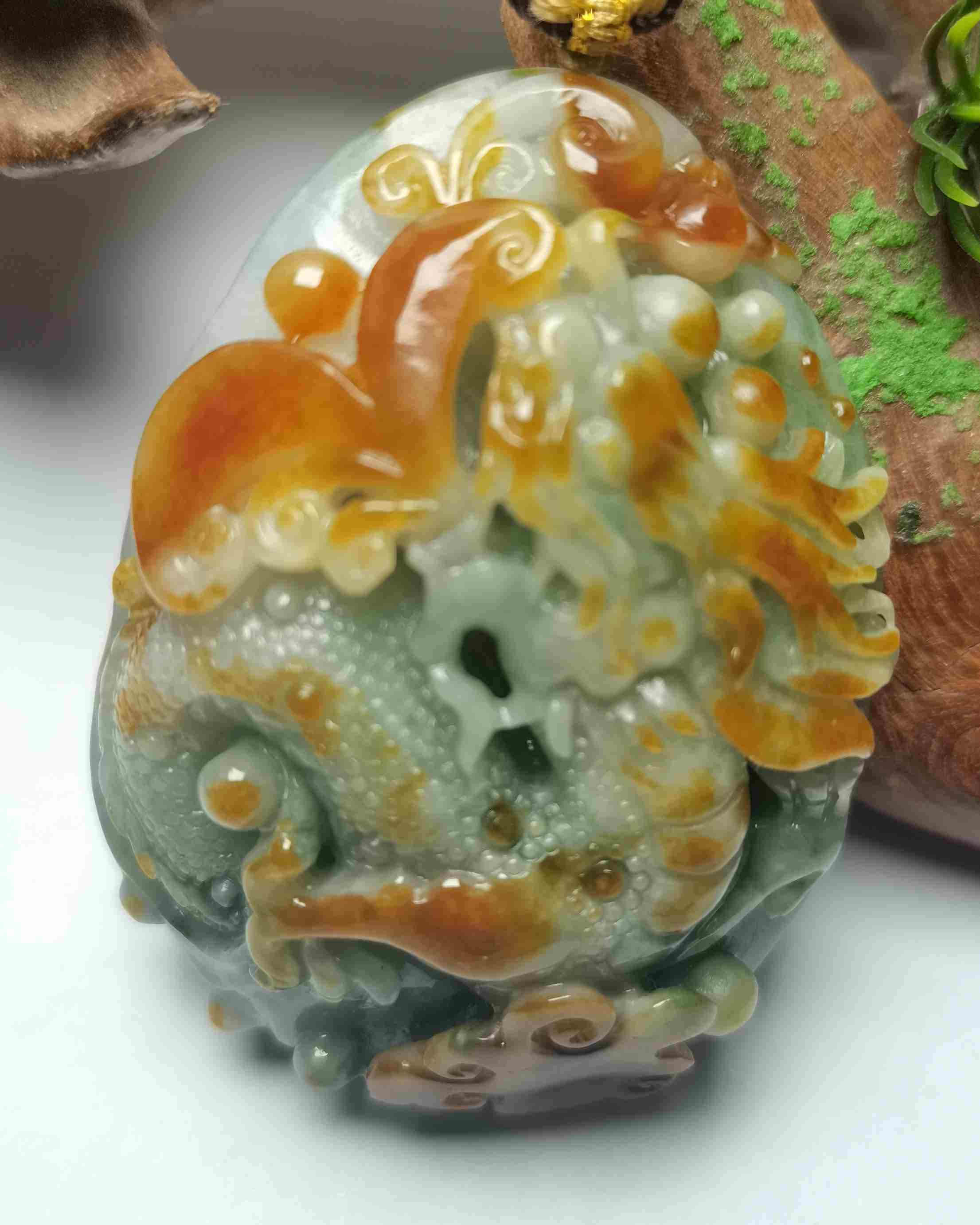 龙行天下