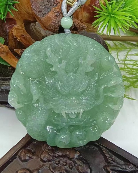 龙行天下