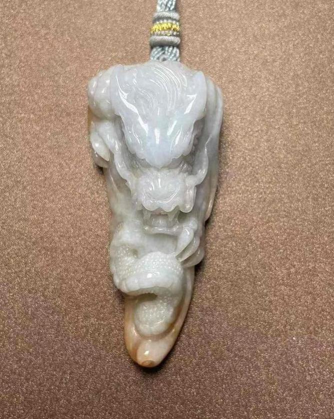 神龙护主