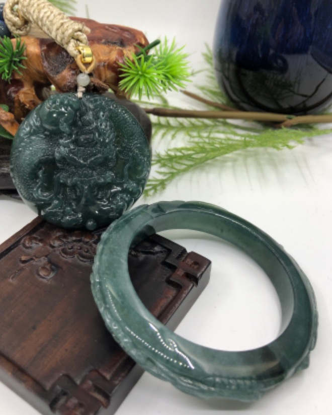 龙行天下