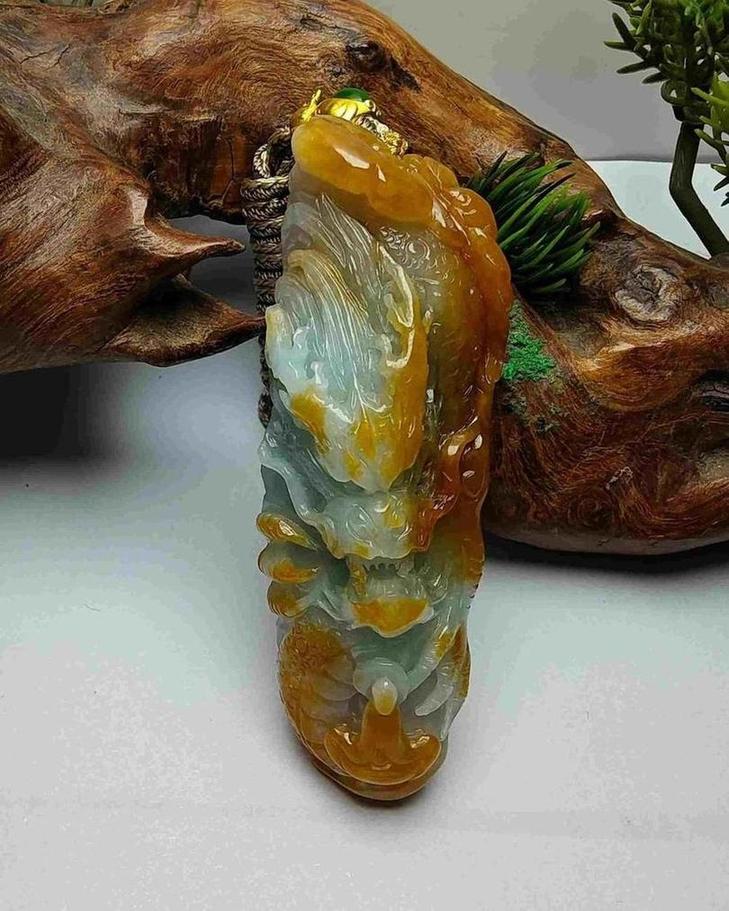 龙行天下