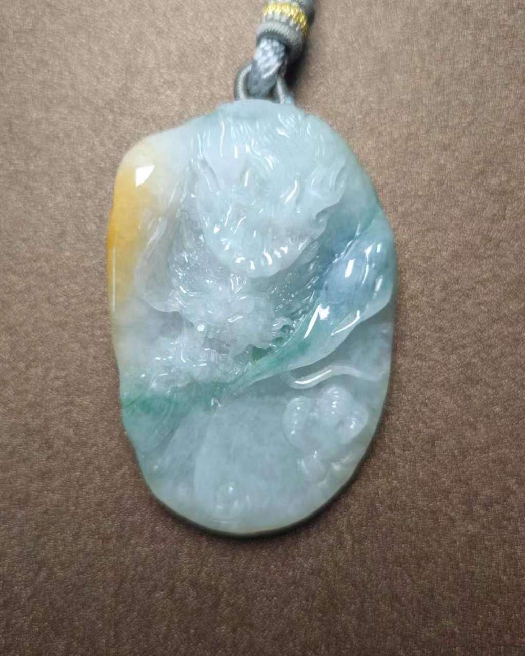 龙行天下